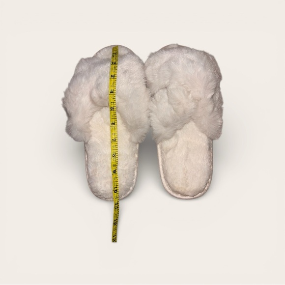 Fluffy White Slippers - Picture 2 of 3